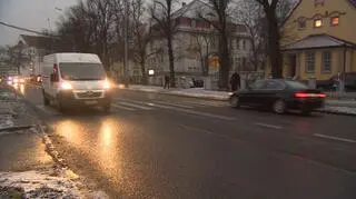 Niebezpieczne przejście dla pieszych na al