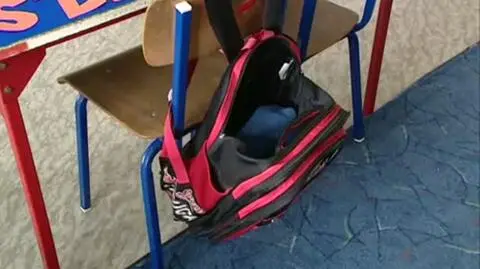 Trzystu chorych uczniów. Dyrekcja odwołuje lekcje, sanepid szuka przyczyny