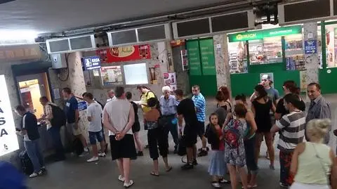 Na 25 kas czynna tylko jedna. "Wyjaśniamy to" 