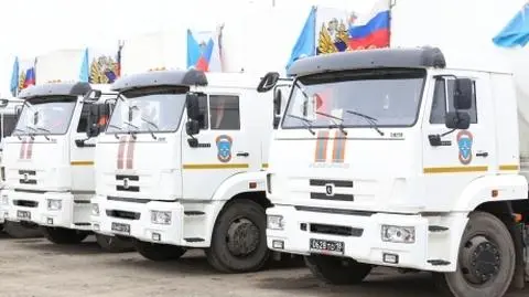 Rosja będzie wysyłać "białe konwoje" do Donbasu co miesiąc