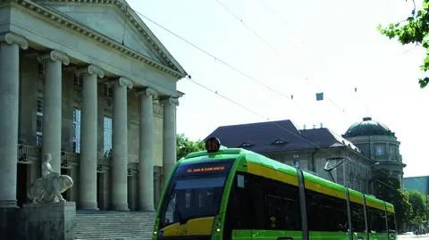 Zamieszali w rozkładach tramwajowych