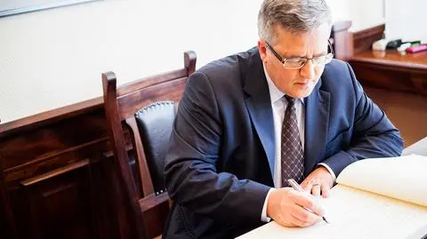Prezydent zapowiedział, że przeprosi za incydent pod ambasadą