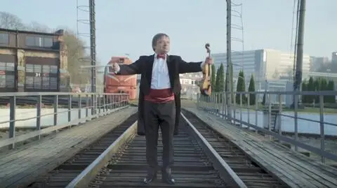 Hymn na siedem lokomotyw. Koleje litewskie grają Mazurka Dąbrowskiego