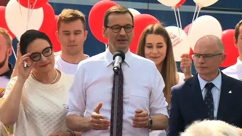 "Jesteśmy praktyczni". Premier zakończy rok szkolny dwa dni wcześniej