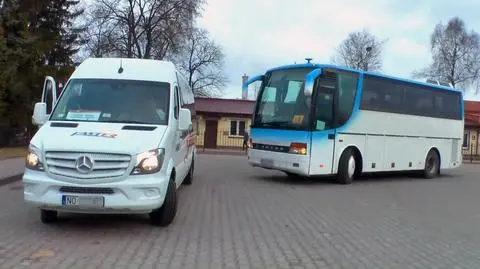Jeziorany: konflikt o gimbusy. Dwa autokary wożą dzieci