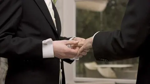 Brytyjski rząd chce zalegalizować małżeństwa homoseksualne