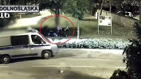 Stracił przytomność. Pomogli mu policjanci