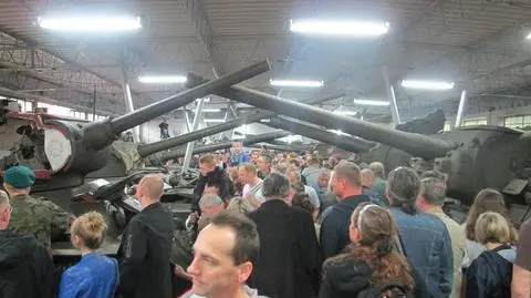 Dzień otwarty w koszarach. "Józef Stalin" przyciągnął tłumy