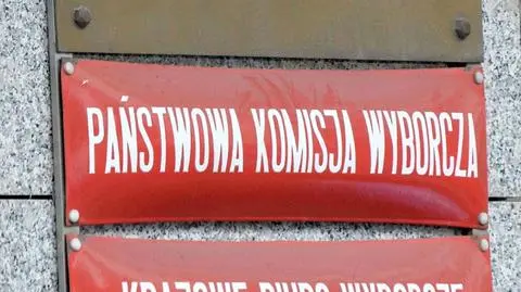 PKW apeluje, by inicjatywy prezydenta i pytań o konstytucję nie łączyć z wyborami samorządowymi