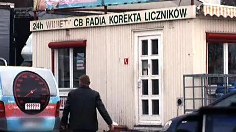 Cofnięcie licznika? Żaden problem! Sposoby handlarzy aut
