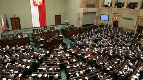 Byli posłowie chcą więcej pieniędzy dla parlamentarzystów