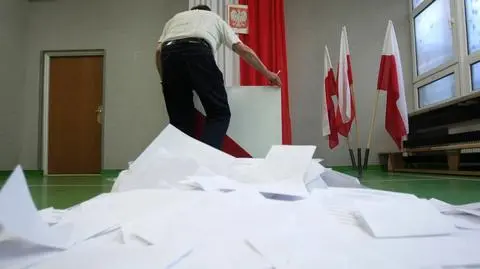 Wyborcy Tuska głosują na Komorowskiego