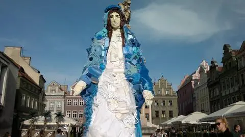 Matka Boska 
"made in China"