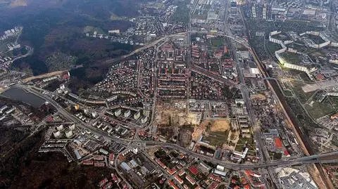 Teraz będzie już z górki. 
Kolej Metropolitalna na półmetku