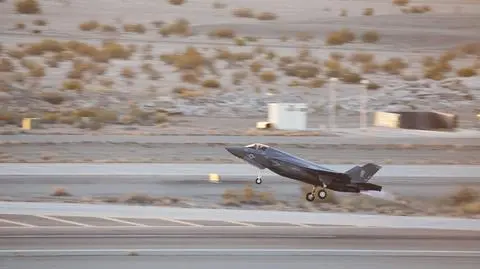 F-35B poleciały do Azji