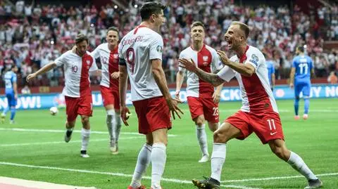 Poland have sent a strong signal in Group G of Euro 2020 qualifiers by beating Israel 4:0