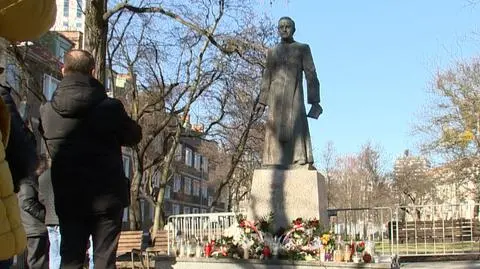 Władze Gdańska o ponownym postawieniu pomnika Jankowskiego