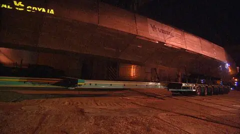 45-tonową kładkę wiozą z Gdyni do szwedzkiego Malmö