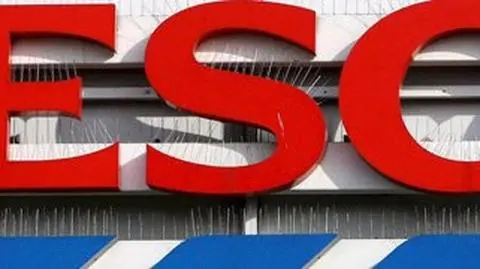 W. Brytania: supermarkety znów otwarte