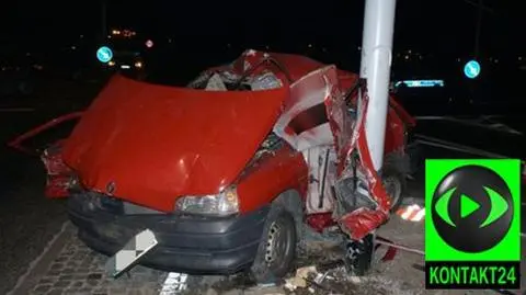 Kierowca zginął. Pasażer w stanie krytycznym
