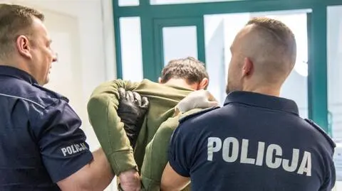 Mężczyzna, który zaatakował policjanta w Kostrzynie usłyszał zarzut 