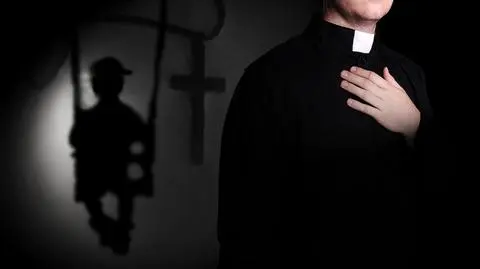 W Polsce głośno było niedawno sprawie innego księdza, Romana B. (material "Faktów" TVN z 16 października) 