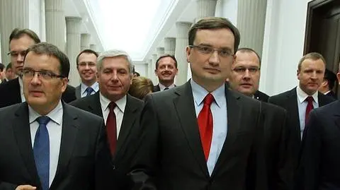"Ziobryści" jadą w Polskę. Dzień przed Kaczyńskim