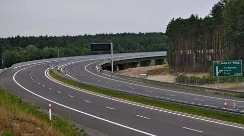 Otworzyli 13 kilometrów ekspresówki. 
Droga S3 połączyła się z autostradą A2