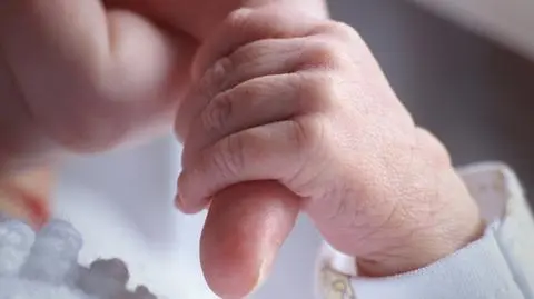 Polce odebrano w Niemczech trzydniowe dziecko. Włącza się RPD