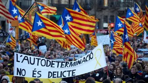 Protest w Barcelonie. Katalończycy przeciwko procesowi separatystów