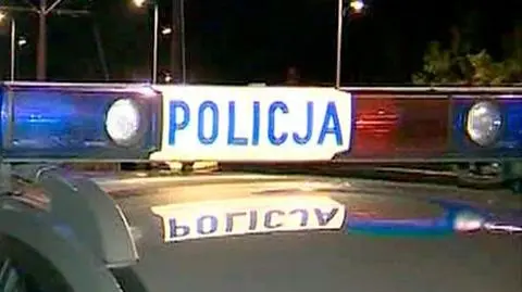 Policjant podejrzany 
 o zmuszanie 
 do seksu 
 i przekupstwo