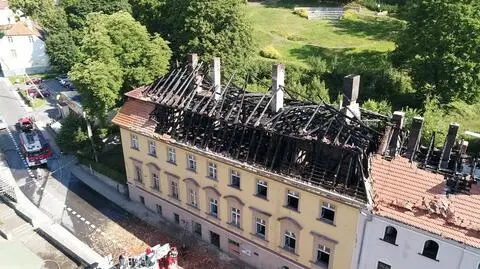 Pożar w uzdrowisku. Kuracjusze ewakuowani, spłonęło całe poddasze