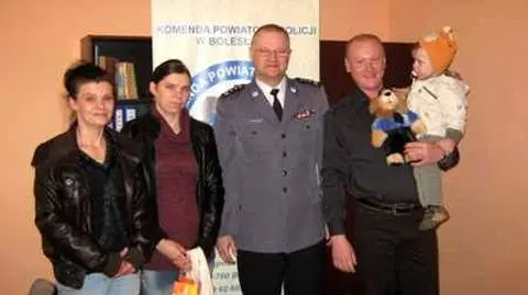 Pomagał reanimować dziecko przez telefon
