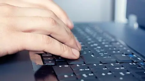Właściciel sklepiku szkolnego z zarzutami pedofilskimi. "Dopuścił się czynów lubieżnych wobec nieletniej"