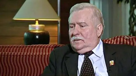 Wałęsa chce rzucać mikrofonem