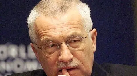 Podczas gdy imigranci szturmują Europę, Václav Klaus wzywa rząd, by nie akcpetować propozycji KE