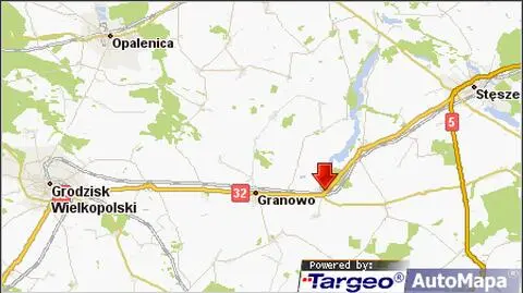 Utrudnienia po zderzeniu samochodu z szynobusem