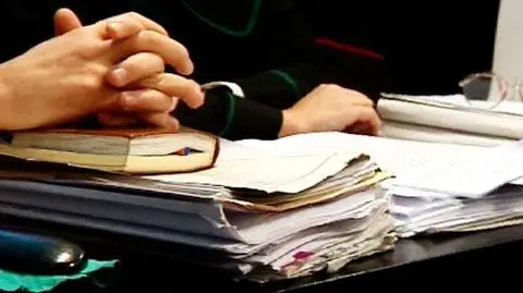 Expose: Walka z korupcją plus reforma sądownictwa