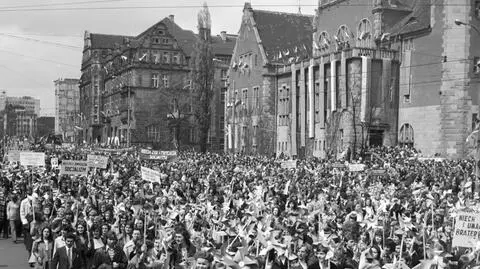 Pochód pierwszomajowy w Poznaniu w 1975 roku