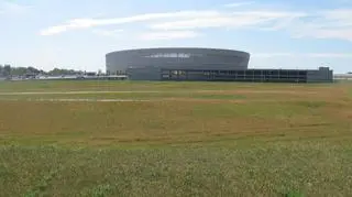 Nie ma chętnych na "dziurę"