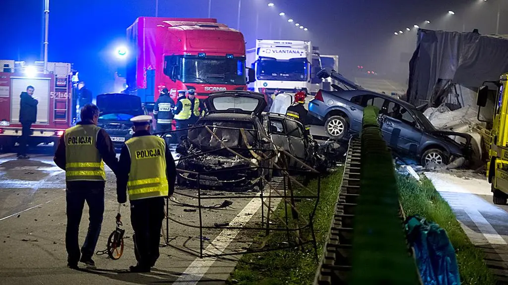 Chaos podczas akcji ratunkowej na S8? Rozmowy dyspozytorów