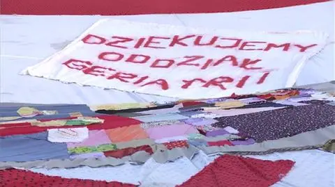 Chorzowianie uszyli olbrzymie serce dla WOŚP