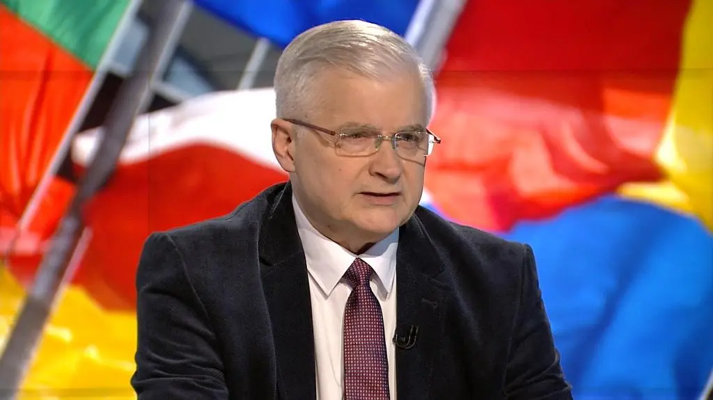 Cimoszewicz o słowach abpa Jędraszewskiego: odczytuję to jako przejaw ignorancji