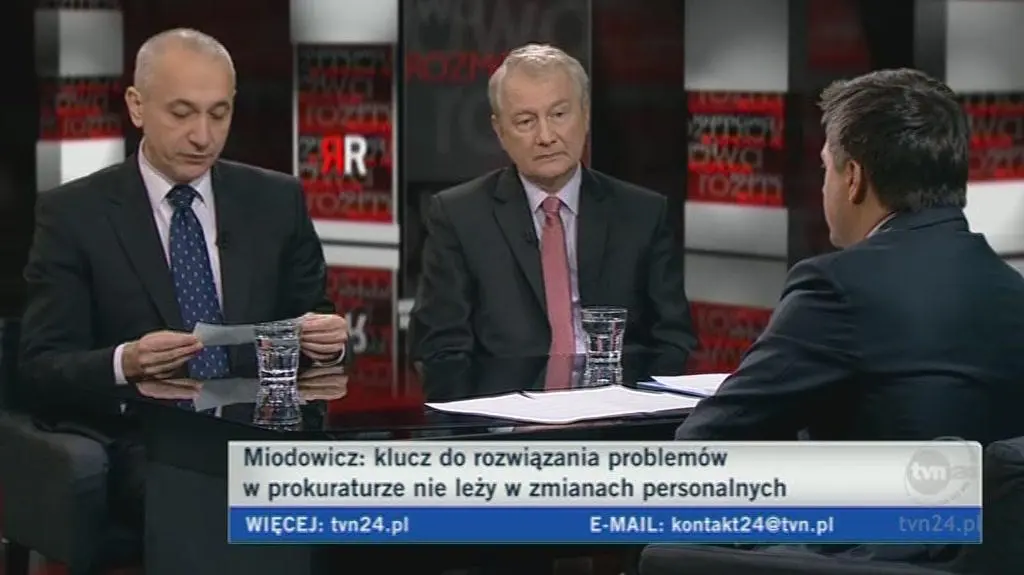 Co ma prezudent do prokuratury wojskowej?/TVN24