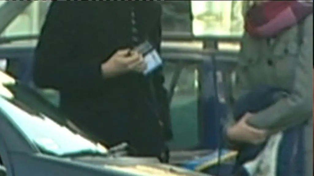 Co można zrobić mając legitymację? Prowokacja "Teraz My!"