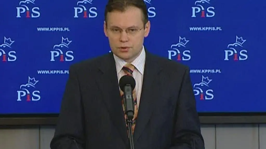 Czy studenci prawa mają pozwolenia na dostęp do akt?