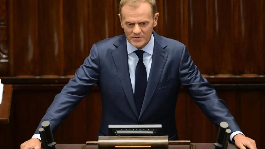 Donald Tusk chce informacji ws. przypadków podobnych do Amber Gold