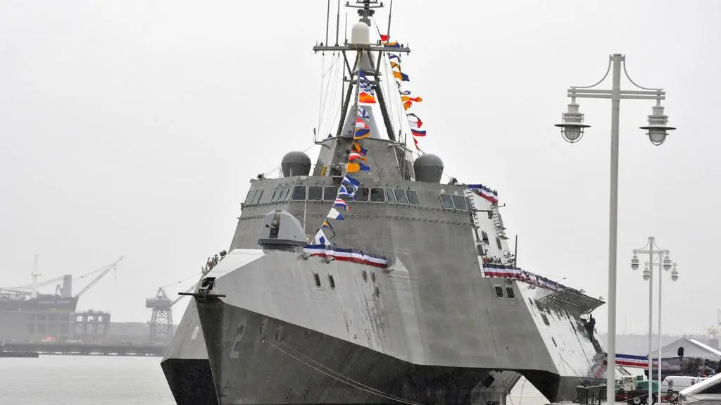 Dowiedz się więcej o USS Independence