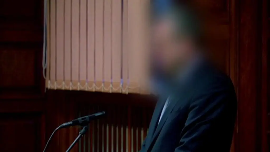 Dr G. broni się podczas mowy końcowej 