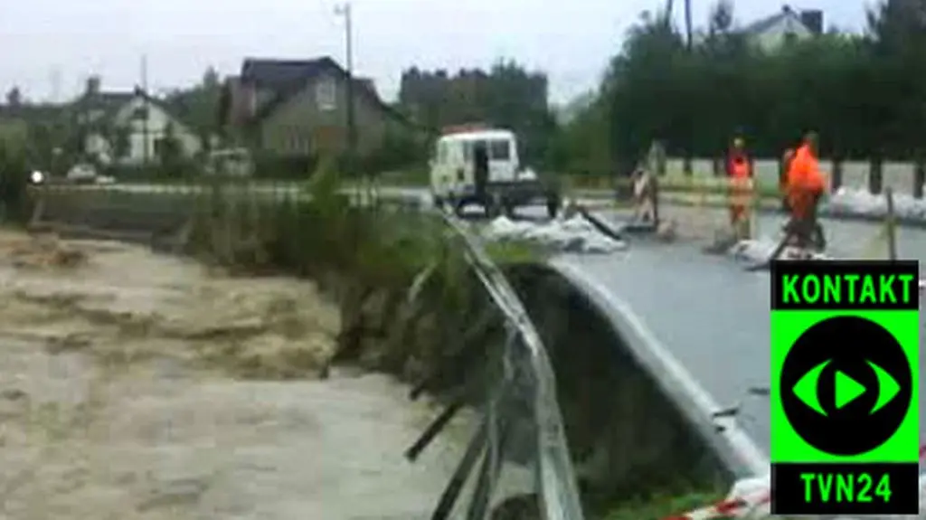 Droga nad rzęką Białą (film: Marco)